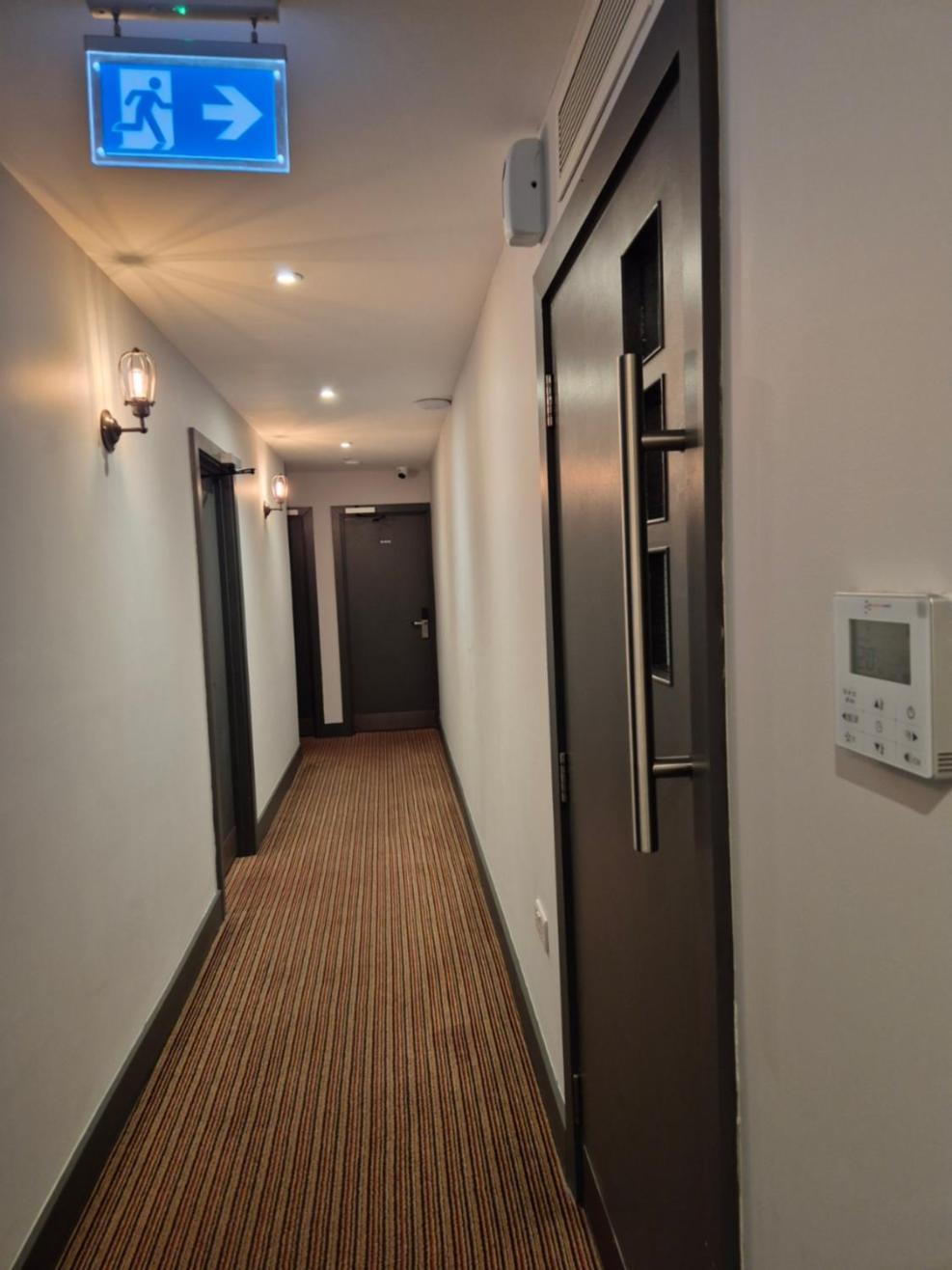 London City Airport Hotel Bagian luar foto