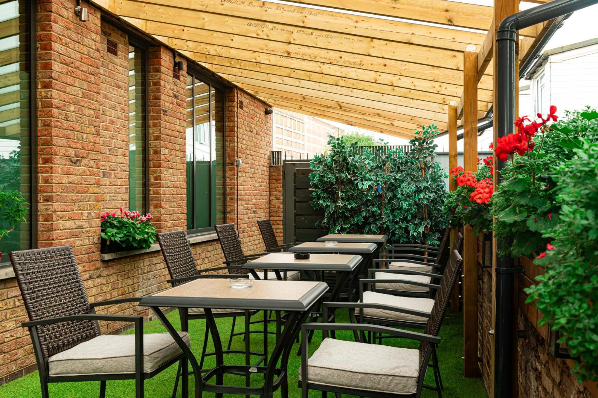 London City Airport Hotel Bagian luar foto