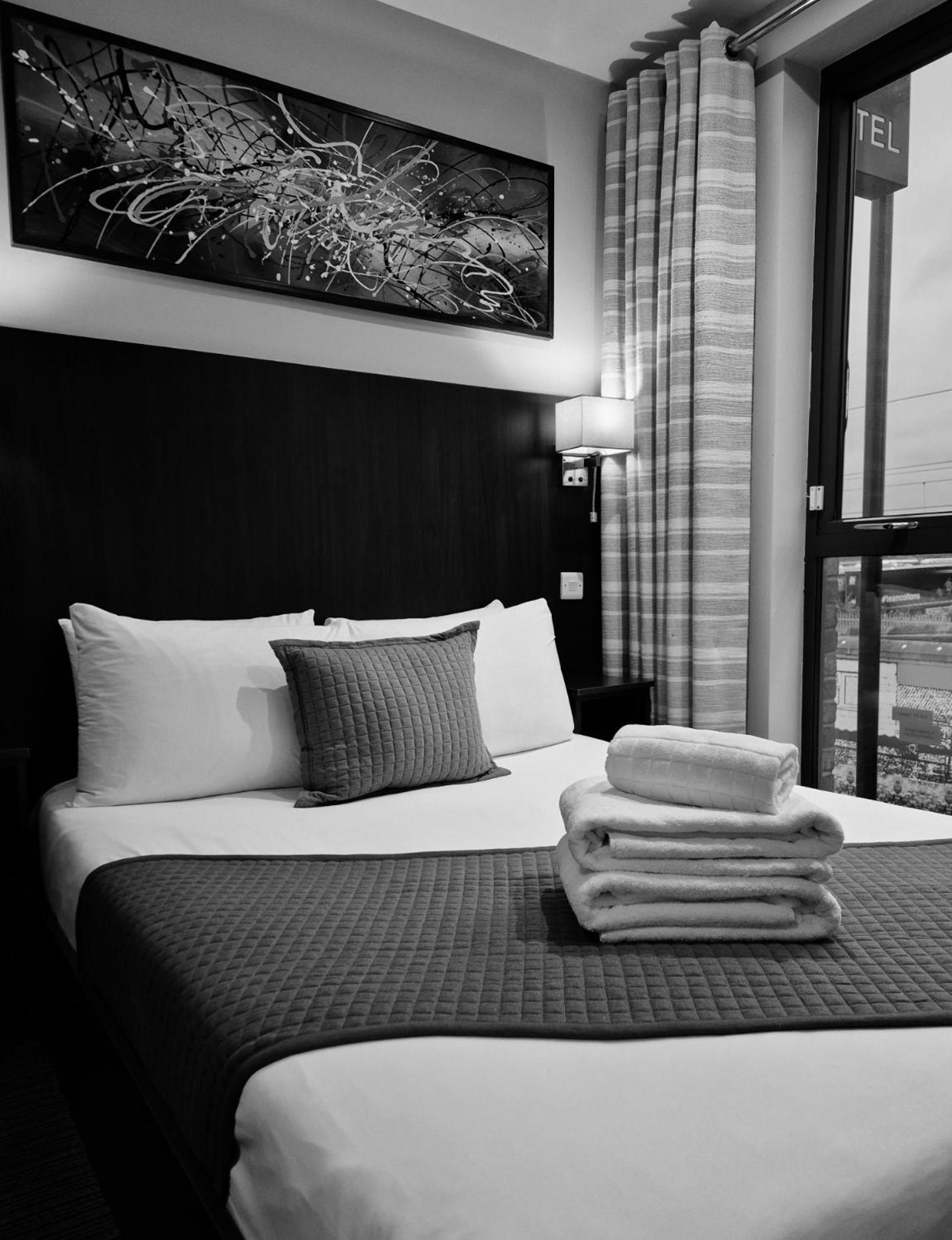 London City Airport Hotel Bagian luar foto