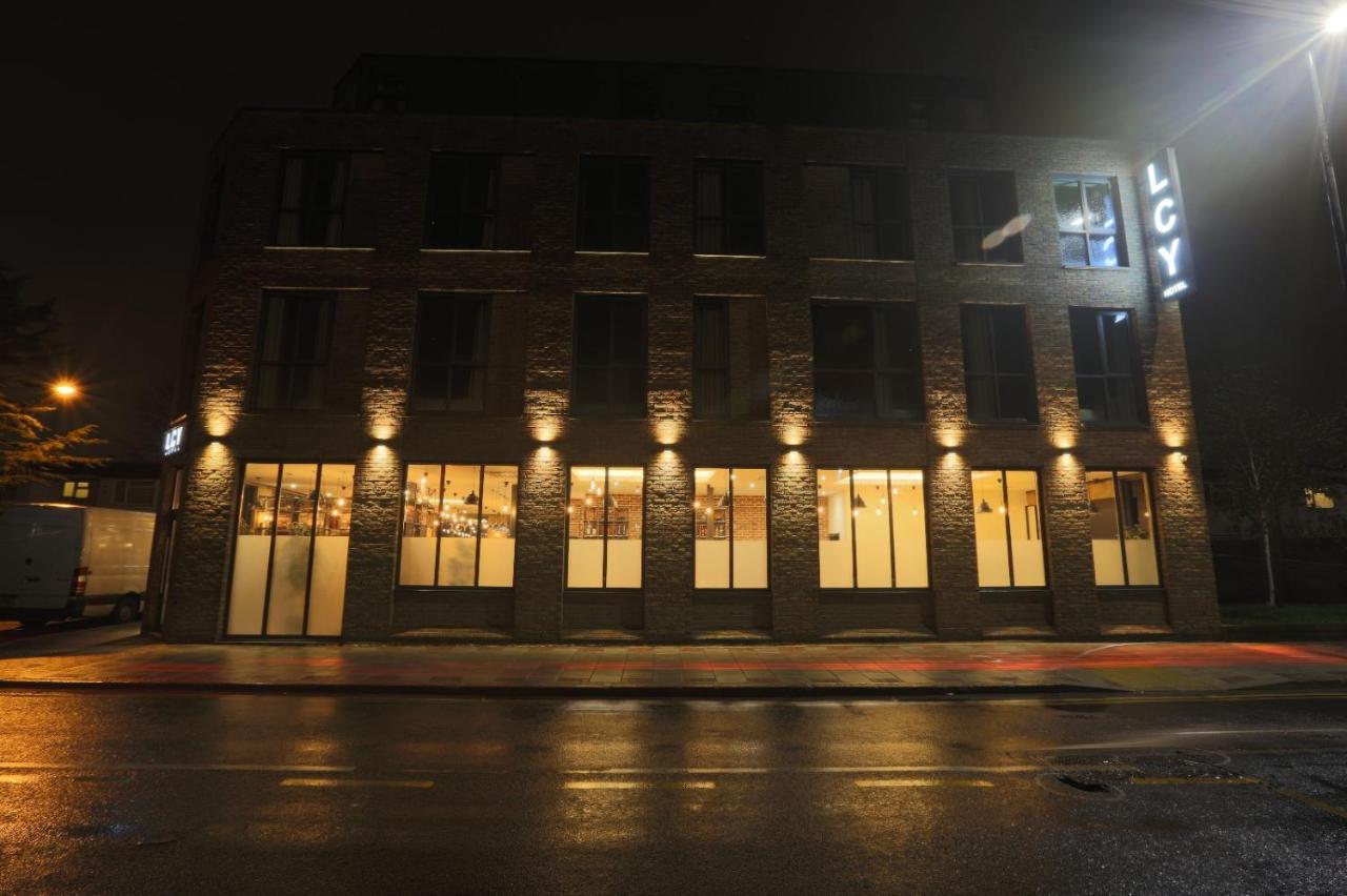 London City Airport Hotel Bagian luar foto