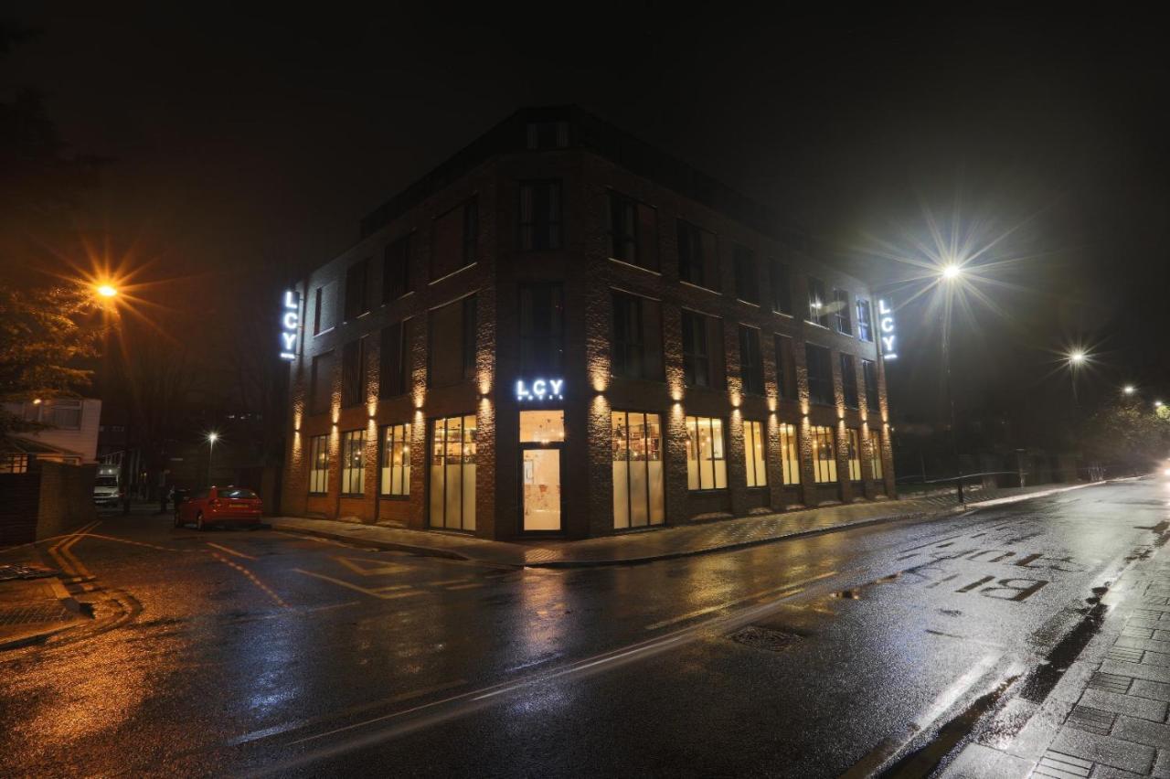 London City Airport Hotel Bagian luar foto